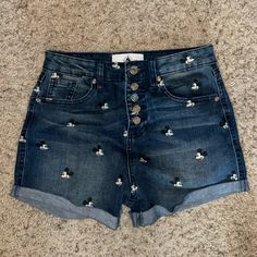 New Without Tags. Never Worn. 2021 Mickey Mouse High Rise Shorts. Size Small (I Wear A 3/4 In Shorts Elsewhere). Super Cute! Got These At Disneyland Resort. Us Size 3 Micky Mouse Shorts, Disney Boutique, Mermaid Shorts, Mouse Pattern, Mickey Mouse Shorts, Disney Shorts, Disney Mom, Mom Jeans Shorts, Patterned Jeans