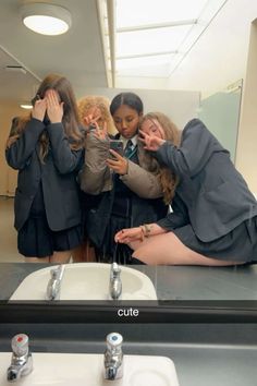 British summer scjool toilets uk School Uniform Uk, Ulzzang Kids, British Summer