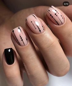 Aurora Nails, Mens Nails, Pretty Nail Art Designs, Nail Design Ideas, Nail Art Designs Videos, Shellac Nails, Black Nail, Pretty Nail Art, Short Acrylic Nails Designs