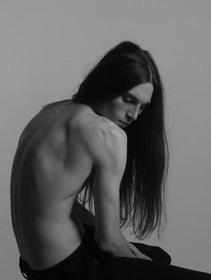 Long Black Hair Men, Long Hair Poses, Long Hair Male Model, Male Long Hair, Trending Mens Haircuts, Metalhead Guy, Goth Guys, Long Hair Pictures, Long Locks