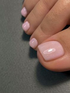 Manicure Ideas For Bridesmaid, Wedding Nails For Bride Pink And White, Bride Pedicure Ideas, Pedicure Ideas For Wedding Guest, Bridesmaid Nails Gel Polish, Beach Wedding Pedicure Ideas, Manicure For Beach Vacation, Bridal Shower Pedicure For Bride, Nails For Beach Wedding Guest