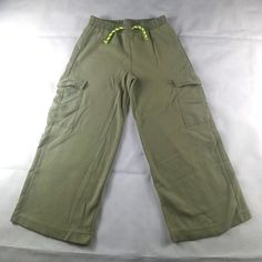 Super Cool Zara Dojo Cargo Sweatpants Kids Size 11- 12 Light Olive Green Wide Leg (((((((((Measurements))))))))))) Waist Round = 23 Waist Wide = 11.5 Inches Inseem = 20.5 " Inches Long Waist To Foot = 30 " Inches Tall Rise = 10 " Inches Tall Cuff Width = 10 " Inches Wide Butt Width = 17 " Inches Wide Upper Thigh = 10 " Inches Wide Color =Light Olive Green Fabric = 92% Cotton 7% Polyester 1 Elastane Style = Wide Leg Dojo Cargo Condition = Preowned Great Like New Smoke Friendly Home Sweatpants Wide Leg, Olive Green Fabric, Cargo Sweatpants, Light Olive Green, Zara Kids, Green Fabric, Kids Bottoms, Color Light, Olive Green