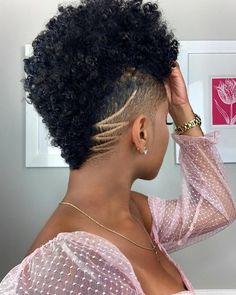 Tapered Natural Hair Cut, Shaved Side Hairstyles, Shaved Hair Designs, Tapered Hair