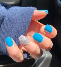 Makeup Sparkle, Pink Black Nails, Blue Glitter Nails, Baby Blue Nails, Cow Nails, Short Gel Nails, Cute Simple Nails, Simple Gel Nails, Baby Nails