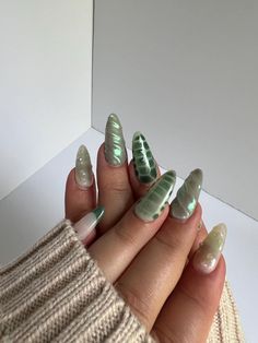 Please read full description before ordering Made with gel polish and plastic forms. They are durable and well made. These nails could last... 🦦up to three weeks if using appropriate nail glue 🦦about 3 days if using nail stickers If properly taken care of, you can reuse the nails multiple times. The Package: 🦦a set of 10 nails made in your chosen size and shape 🦦application instructions 🦦Nail glue 🦦Alcohol Pad 🦦Buffer Board 🦦Nail File 🦦Cuticle Pusher 🦦Nail Stickers PLEASE NOTE: 🦦The d Textured Chrome Nails, Pearl Green Nails, Green 3d Nails, Funky Green Nails, Green Pearl Nails, Green And White Nail Designs, Long Green Nails, Jade Green Nails Acrylic, Seafoam Green Nails