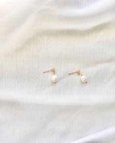 Delicate Pearl Earrings | Elegant Dainty Everyday Earrings | Simple Pearl Drop Earrings | IB Jewelry Pearl Stud Drop Earrings, Good Pearl Earrings, Small Pearl Dangle Earrings, Dainty Gold Pearl Earrings, Dangling Pearl Earrings Simple, Casual Earrings Simple, Dainty Drop Earrings, Gold Dainty Earrings, Dainty Pearl Drop Earrings