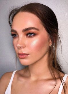 Bronze Makeup Look, Office Makeup, Complete Makeup, Makeup Ads, Bronze Makeup, Full Makeup, Braut Make-up, Bridal Makeup Looks, Makeup Bronzer