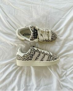 adidas campus shoes #adidas #shoes #adidascampus #aesthetic #clothing #style Leopard Adidas, Skor Sneakers Nike, Pretty Sneakers, Shoes For School, Adidas Campus 00s, Skor Sneakers, Trendy Shoes Sneakers, Preppy Shoes, Pretty Shoes Sneakers