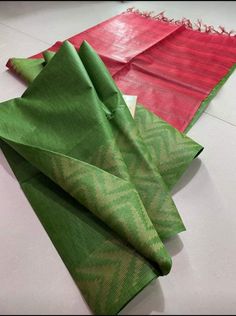 Sari Blouse Designs, Cozy Spaces, Weaving Designs, Sari Blouse, Tussar Silk Saree, Cozy Space, Beautiful Saree, Mom Dad