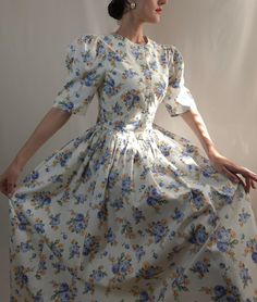 Elegant feminine dress in Victorian style  puffer sleeves  Pastel roses print  Size:38-36eu s/m Cotton fabric measurements is: bust 91cm/36 inches  waist 69cm/27 inches  length 124cm/49 inches Cottage Core Aesthetic Outfit, Vintage Dresses 1940s, 1920s Cottage, 40s Mode, Dress Ankle Length, Victorian Fashion Dresses, Cottage Core Dress, Roses Print, Pastel Roses