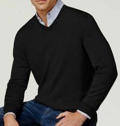 $99 Club Room Men Black V-Neck Merino Wool Long Sleeve Sweater Sweatshirt Size S Description For cool-weather style that goes with anything from jeans and a T-shirt to a button-down and khakis, choose the classic silhouette and super-soft feel of this comfortable merino wool V-neck sweater from Club Room. Regular fit V-neck Ribbed-knit neckline, cuffs and hem Wool/acrylic Machine washable Imported About Us We sell only 100% authentic clothing from new with tags to gently used. We have a 100% aut Classic Black V-neck Sweater, Black Sweater For Business Casual In Fall, Fall Black Sweater For Business Casual, Black V-neck Cotton Sweater, Black Business Casual Sweater For Winter, Black Business Casual Winter Sweater, Black Cotton V-neck Sweater, Black Long Sleeve V-neck Sweater For Work, Casual Solid Color V-neck Sweater For Work