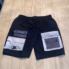 - Cool & Edgy - Cargo Pant With Buckle Detail - Size L Black Utility Bottoms With Built-in Shorts, Urban Black Summer Bottoms, Utility Black Shorts For Summer, Black Utility Shorts For Summer, Trendy Black Shorts With Side Pockets, Trendy Black Shorts With Pockets, Forever 21 Casual Streetwear Bottoms, Gray Utility Bottoms For Summer, Summer Utility Gray Bottoms