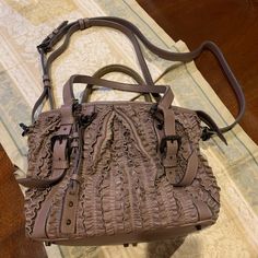 Brand New Never Used Burberry Camberley Bag, Burberry Purse, Burberry Bag, Limited Time, Burberry, Bag Lady, Purse, Brand New, Color