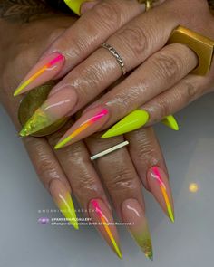 Ombré Nails, Green Nail Designs, Nail Candy, Nail Services, Nail Art Designs Videos, Party Nails, Unique Acrylic Nails, Hot Nails