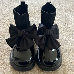 Reposhing This Item I Purchased From @Ketiablanks. Loved It, But Ready To Rotate For Something New. Questions? Leave A Comment Below! Black Non-slip Boots For Winter, Black Round Toe Boots For School, Best Bow, Mia Shoes, Sock Boots, Size 13, Something New, Kids Shoes, New Color