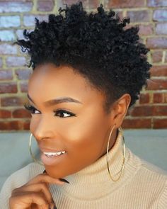 Hairstyles For Afro Hair, Short Black Natural Hairstyles, African Natural Hairstyles, African Ladies, Cute Natural Hairstyles