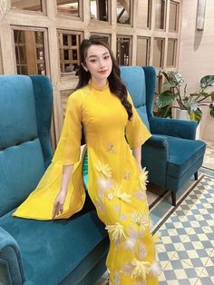 Very elegant design Elegant Fitted Ao Dai For Spring, Fitted Elegant Ao Dai For Spring, Elegant Spring Maxi Sets, Elegant Maxi Length Spring Set, Elegant Spring Maxi Length Sets, Elegant Knee-length Ao Dai For Party, Knee-length Fitted Ao Dai For Parties, Yellow Festive Dresses For Spring, Yellow Spring Festive Dress