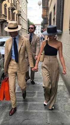 Stylish Couple, Blazer Outfit, Mode Inspo, Fashion Couple, Looks Chic, Couple Outfits, Inspired Outfits, 가을 패션, Outfits Casual