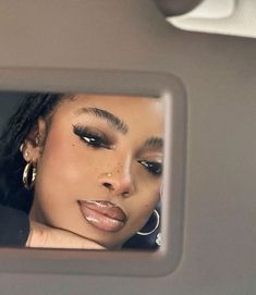 Black Makeup Tutorial, Black Pretty Girl Aesthetic Makeup, 90s Makeup Look, Black Women Makeup, Makeup For Black Skin, Makeup Eye Looks, Mia 3, Baddie Makeup