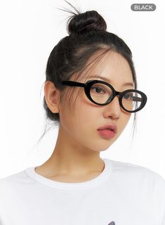 transparent-frame-glasses-if421 / Black Transparent Frame, Woman Style, Frame Glasses, Black Model, Trendy Fashion Women, Black Border, Print Top, Print Tops, Solid Black