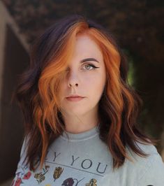 Brown Hair With Orange Peekaboo, Orange Bangs Brown Hair, Brown To Orange Ombre, Orange Peekaboo Hair, Short Copper Hair, Pelo Color Vino, Bleached Bangs, Money Piece Hair, Face Framing Hair