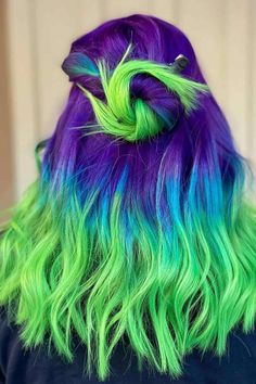 Vibrant And Pastel Mermaid Hair Color Ideas ★ Bright Mermaid Ombre Hair Purple And Blue Hair, Purple And Green Hair, Mermaid Hair Color, Rave Hair, Bright Hair Colors