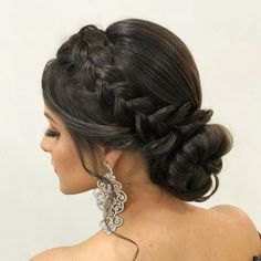 Quince Hairdos Updo Hairstyle, Modern Buns Wedding, Prom Hairstyles For Long Hair Bun, Mexican Bride Hairstyle, Prom Hairstyles Dark Hair Up Dos, Indian Bridal Updo, Prom Hairstyles For Brown Hair Updo, Buns With Braids, Wedding Updo Dark Brown Hair