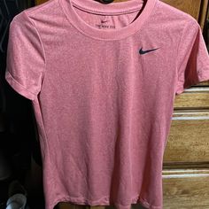 Womens Nike Tee Xs Short Sleeve Orange Nwot Nike Summer Workout T-shirt, Fitted Nike T-shirt For Summer, Pink Moisture-wicking T-shirt, Spring Nike Workout T-shirt, Nike Workout T-shirt For Spring, Nike Fitted Cotton T-shirt, Fitted Nike Cotton T-shirt, Casual Stretch Nike T-shirt, Casual Nike Stretch T-shirt