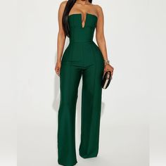 ****Never Worn, Nwt*** Beautiful Dark Green Color Bandage Jumpsuit Strapless Deep U Underwire Hidden Back Zipper Wide Leg Stretch Inseam = 34" 97% Polyester 3% Spandex Graduation Jumpsuit, Graduation Attire, Womens Black Jumpsuit, Fashion Nova Jumpsuit, Bandage Jumpsuits, Formal Jumpsuit, Green Jumpsuit, Jumpsuit Fashion, Curve Dresses