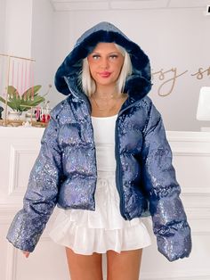 Glamorous Winter Outerwear With Faux Fur Lining, Casual Winter Outerwear With Sequins, Casual Sequined Outerwear For Winter, Trendy Hooded Outerwear For Party, Big Comfy Sweaters, Winter Puffer Coat, Sequin Jacket, Cute Preppy Outfits, Classy And Fabulous