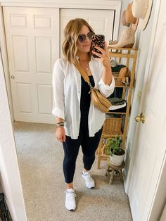 casual brunch outfit summer plus size Casual Headband Outfit, Outfits For Late 20s Women, Oversize Top Outfit, Casual Millennial Outfit, Summer Mom Outfits Midsize, Mid Size Comfy Outfits, Mom Looks Casual Summer, Casual Midsize Outfits Spring, Curvy Casual Outfits Spring