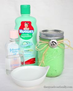 the ingredients to make this homemade face wash are displayed