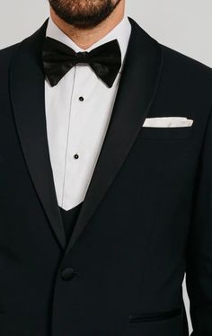 Our navy shawl lapel 3-piece tuxedo seamlessly blends modern trends with classic sophistication. Crafted with the same precision and finesse you come to expect from Dobell, this exquisite tuxedo boasts a deep navy hue that will elevate your style for any formal occasion. 3 Piece Tuxedo, Wing Collar Shirt, Black Tie Tuxedo, Boys Waistcoat, Tweed Wedding, Tweed Overcoat, Harris Tweed Jacket, Burgundy Tuxedo, Wedding Waistcoats