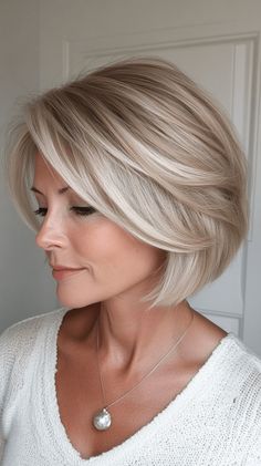 27 Stunning Layered Stacked Bob Haircut Ideas You Need to Try Right Now Haircut For Over 50, Layered Stacked Bob Haircut, Short Feminine Haircuts, Voluminous Bob, Platinum Blonde Bob, Long Angled Bob Hairstyles, Blonde Angled Bob, Bob Haircut Back View, Front Layers