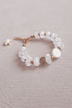 Distressed  White Opaque Glass Bead Pearl Bracelet Birthday Gift Personalized Gift For Her Handmade Jewelry Happy Summer Jewelry Summervibes Vintage-style white handmade glass beads, majorica pearl and hematite have been used. Therefore, there may be slight differences in the sizes and shapes of the beads. When placing an order, you should specify your wrist measurement as seen in the last picture. It is combined with hematite and stainless steel findings. The spacer beads used may vary dependin Bead Pearl Bracelet, Winter Jewelry, Happy Winter, Handmade Glass Beads, Personalized Gifts For Her, Happy Summer, Personalized Birthday Gifts, Summer Jewelry, Glass Bead