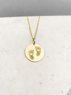 Crafted with care, our 𝟭𝟰𝗞 𝗦𝗢𝗟𝗜𝗗 𝗚𝗢𝗟𝗗 necklaces are perfect to gift. 𝗙𝗔𝗤𝘀: Q: Can I customize my pendant on the back? A: Yes, you can add a personalized message on the back of your pendant for free. Q: How long does it take to receive my customized pendant? A: Please allow 1 business days for us to create your personalized pendant before shipping. Once shipped please allow 1-5 business days (depending on your location). Q: Will my pendant tarnish? A: No, your pendant will NOT tar Customizable Gold Necklace For Keepsakes, Personalized Yellow Gold Necklace For Keepsake, Personalized Gold Charm Necklaces For Keepsake, Personalized Yellow Gold Charm Necklaces For Keepsake, Gold Nickel-free Name Necklace For Birthday, Customizable Yellow Gold Necklaces For Birthday, Nickel Free Gold Necklace For Keepsake, Nickel-free Gold Necklace For Keepsake, 14k Stamped Round Pendant Necklace For Keepsake