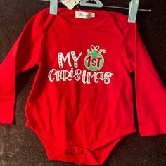 My First Christmas Baby Onesie. Size 100, Converts To 3t/4t. 31-38 Lbs, 40 Inches Height. New With Tags My First Christmas Onesie, First Christmas Onesie, Christmas Baby Onesie, My 1st Christmas, First Christmas Baby, Christmas Onesie, My First Christmas, 1st Christmas, Christmas Baby