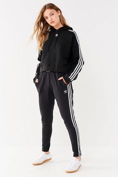 Sweatshirt Adidas, Urban Fashion Women, Pastel Outfit, Tumblr Outfits, Adidas Girl