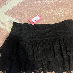 Black lace mini skirt!
So cute I just got the wrong size so never worn! nwt



#lacemini #edikted #going out #mini skirt Black Lace Mini Skirt, Lace Mini Skirt, Black Ruffle, Black Mini, Just Don, Lace Skirt, Black Lace, Low Rise, Women's Skirt