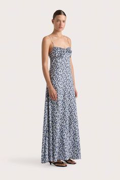 Anessa Maxi Dress Leilani Mid Blue – Faithfull the Brand Simple Sandals, Summer Escape, Maxi Dress Sale, Faithfull The Brand, Blue Maxi, Skirt Style, Maxi Dress Blue, Event Dresses, A Line Skirt