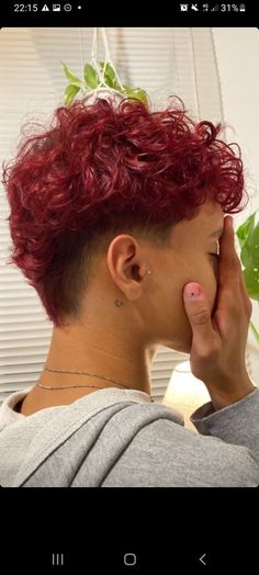 Super Short Hair Curly, Short Hairstyles For Women Curly, Undercut On Curly Hair, Curly Shaved Hair, Short Curly Hair With Shaved Sides, Undercut Haircuts For Women, Short Curly Mullets, Low Fade Curly Hair Women, Short Curly Shaved Sides