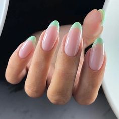 Воздушный френч 🌱. » Маникюр. Ногти. Педикюр. Natural French Nails, Unghie Sfumate, Her Nails