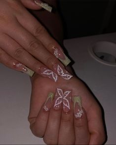 Hippie Nails, Green Nail, Cute Acrylic Nail Designs, Acrylic Nails Coffin Pink, Unique Acrylic Nails, Long Square Acrylic Nails, White Nail