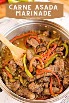 Carne Asada Marinade in a stainless steel fry pan. London Broil Stir Fry Recipes, Peper Steak, Beef And Peppers, Minute Steak, Steak Stirfry Recipes, Pepper Steak Stir Fry, Crockpot Pepper Steak, Steak Stir Fry, Pepper Steak Recipe