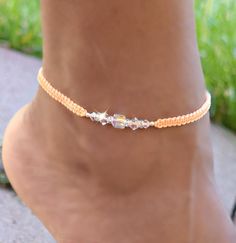 Swarovski cristal neón tobillera / pulsera de tobillo / | Etsy Ankle Bracelets Diy, Crystal Anklet, Beaded Ankle, Summer Anklets, Swarovski Crystal Bracelet, Diffuser Bracelets