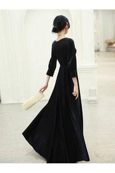 Shop Retro Long Black Vneck Velvet Evening Dress With Sleeves online. SheProm offers formal, party, casual & more style dresses to fit your special occasions. Elegant Black A-line Velvet Dress, Fall Party V-neck Maxi Dress, Fall Cocktail V-neck Maxi Dress, A-line Maxi Dress For Fall Dinner, Fall Velvet V-neck Dress For Night Out, Chic V-neck Maxi Dress For Banquet, Winter Evening Maxi Dress With V-neck, Winter Party V-neck Maxi Dress, V-neck Winter Maxi Dress For Party