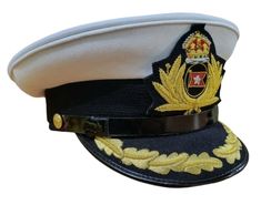 Embrace maritime history with our Royal Marine Ship White Star Line Titanic Captain Smith Hat! This authentic replica features the classic design worn by Captain Edward Smith, adding a touch of elegance to any outfit. Titanic Captain, Us Navy Officer, White Star Line, Navy Admiral, Body Guard, Royal Uk, Uniform Accessories, Merchant Navy, Royal Marines