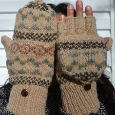 Beige Namche Hand Knit Convertible Mitten, Winter Gloves With Fleece Lining Gloves Aesthetic, Convertible Mittens, Cozy Hat, Mittens Pattern, Fibre Art, Winter Gloves, Knit Mittens, Knitted Gloves, Winter Days