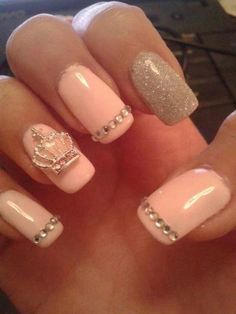 You're a #queen. You should be wearing a crown. #nailart #nailinspiration Crown Nails Acrylic, Crown Design Nails, Nails With Crown Rhinestone, Crown Nail Designs, Nails With Crown, Crown Nails, Elite Nails, Coral Nail, Princess Nails