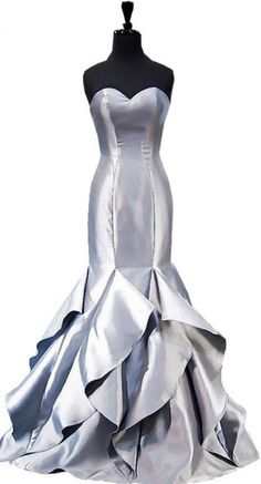 Real photograph, long night dress mermaid lover Africa beautiful silver satin gown Dresses For Thick Body Types, Silver Satin Prom Dress, Prom Background, Silver Prom Dress, Evening Fashion, Mermaid Sweetheart, Strapless Prom Dress, Senior Prom Dresses, Long Night